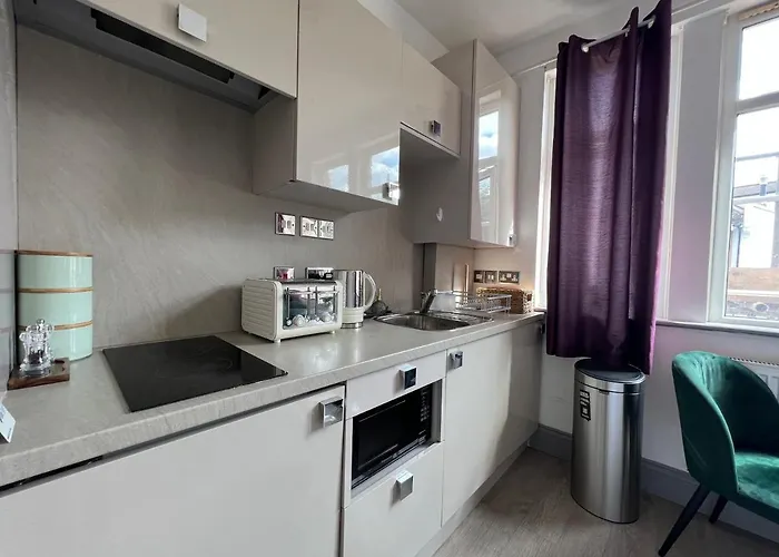 C41-Cozy Studio Flat In Finchley Central